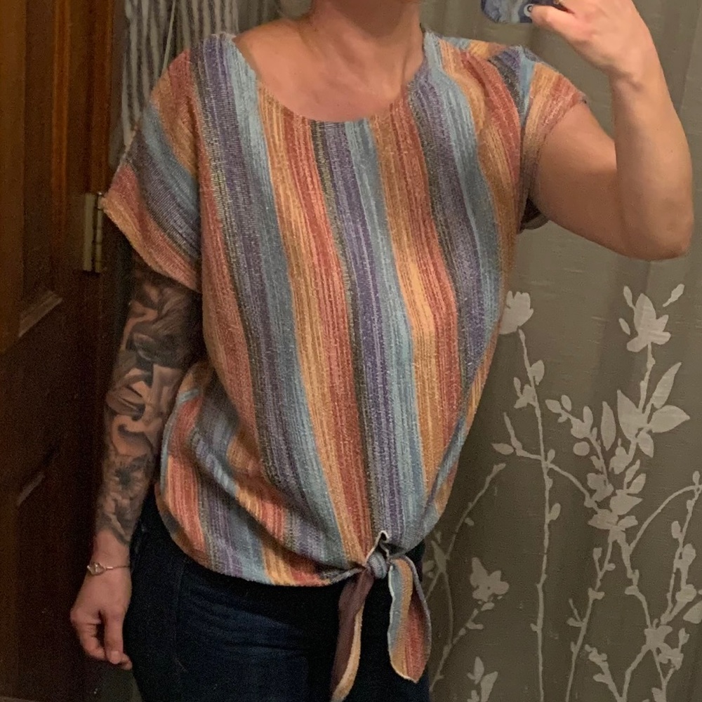 Striped tie blouse - Picture 2 of 3